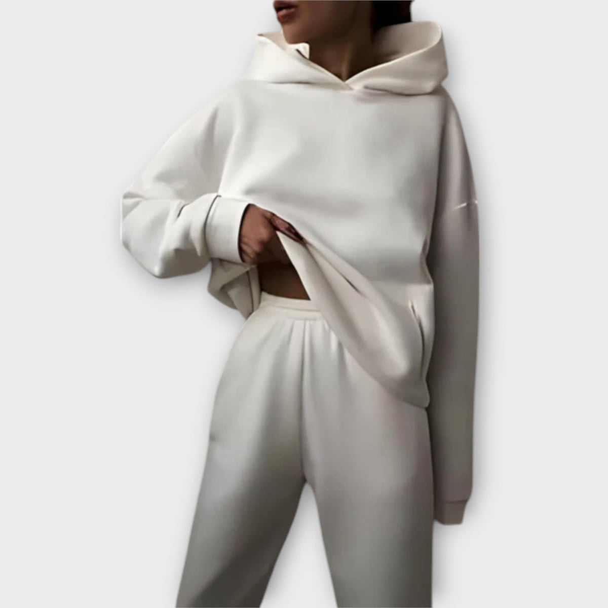 Kristine – Cosy Tracksuit