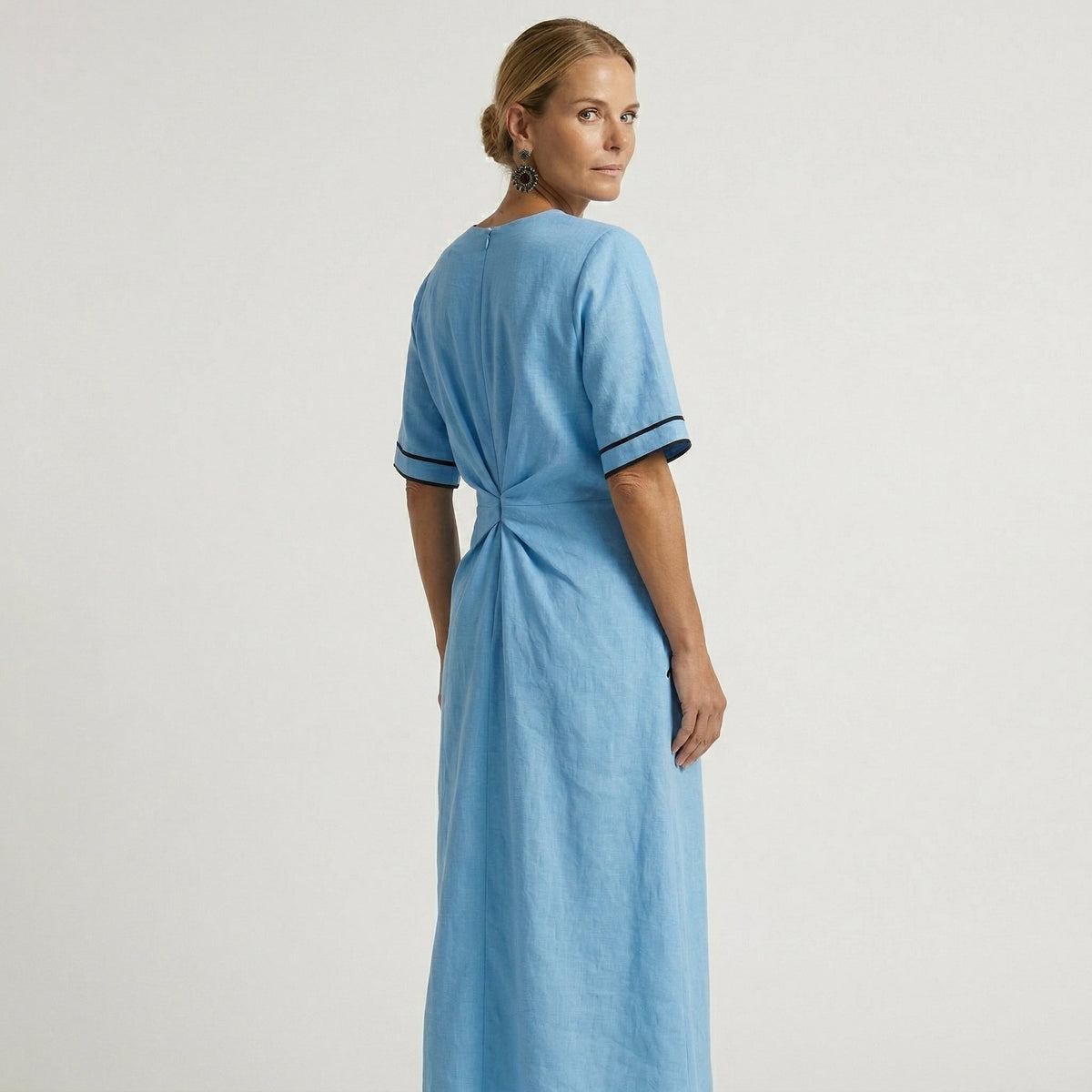 Verity - Twist-Waist Contrast Trim Midi Dress
