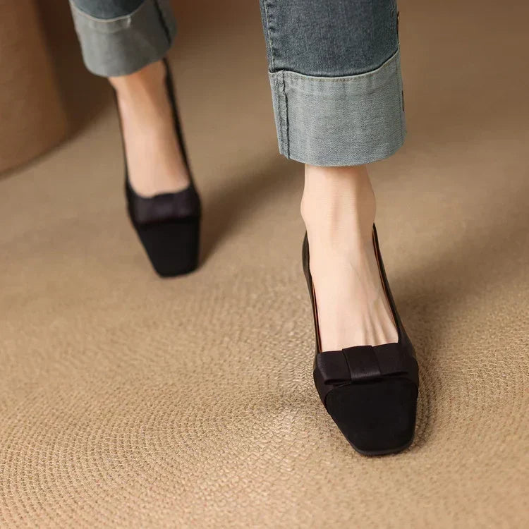 Elodie - Bow-Front Block Heel Shoes
