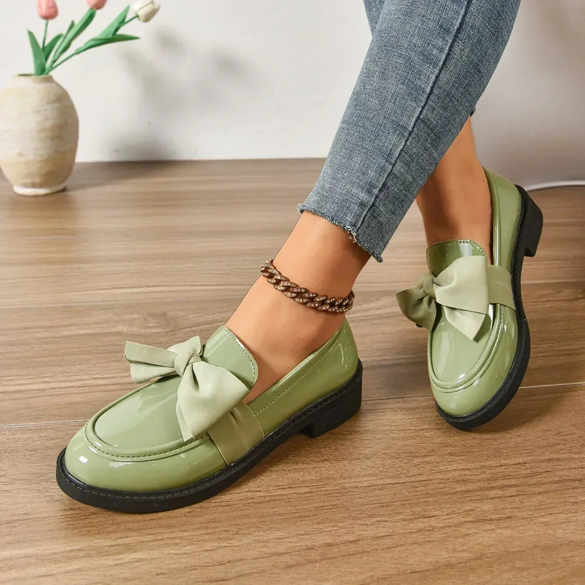Eleanor - Glossy Bow-Detail Loafers