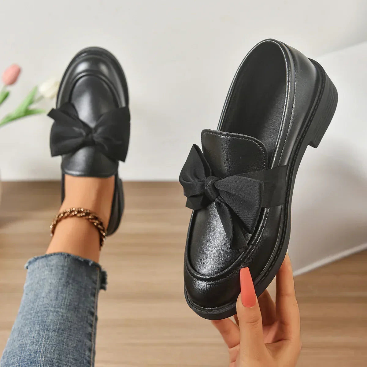 Eleanor - Glossy Bow-Detail Loafers