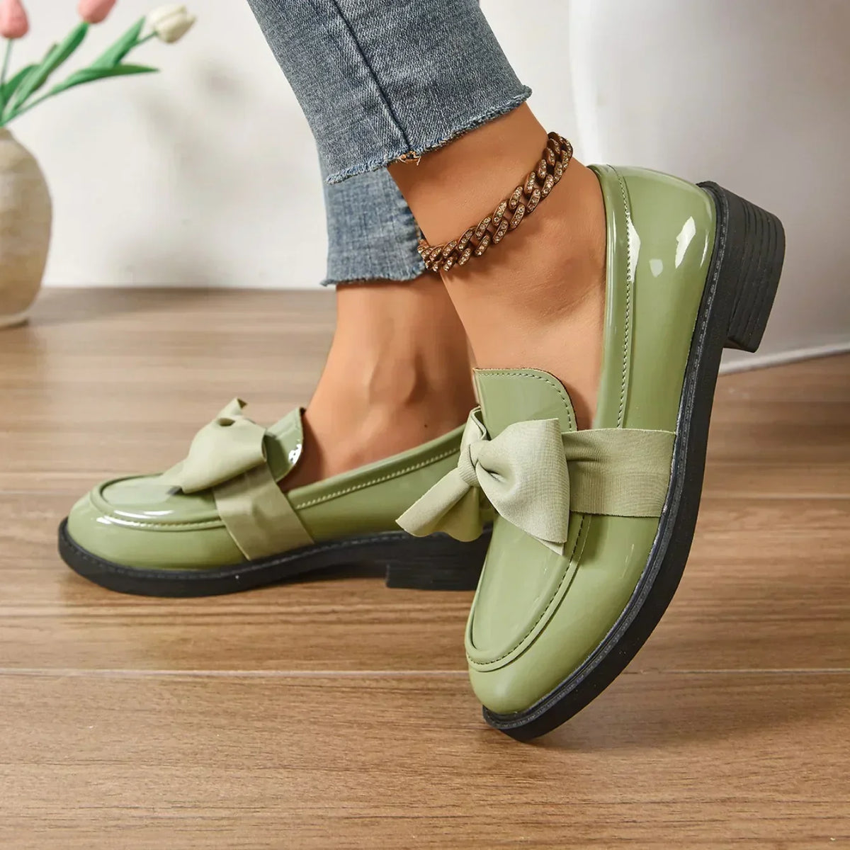Eleanor - Glossy Bow-Detail Loafers