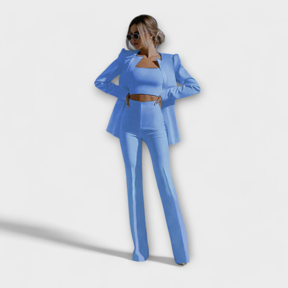 Selina – Stylish Three-Piece Set (Blazer, Top, Trousers)