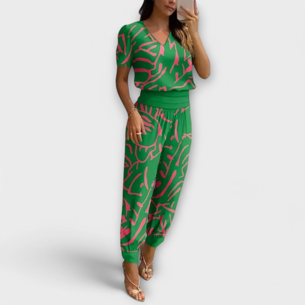 Irmelin – Elegant Set with Top and Trousers