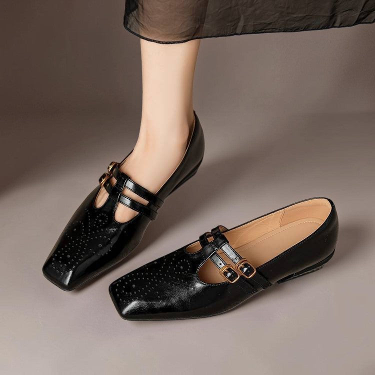 Genevieve - Brogue Detail Mary Jane Shoes